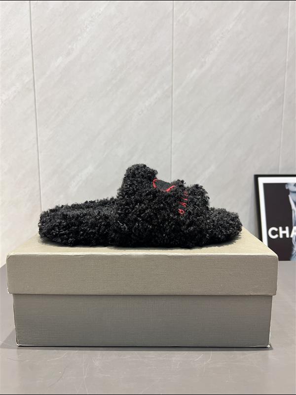 2025112818448449 190